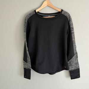 Mountain Hardwear Women’s Crew Neck Sweatshirt - Size Medium